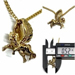 Vintage Gold Tone Flying Horse Mythical Pegasus Charm Pendant Necklace 12” Chain